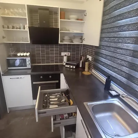 2+1 Luxury Flat In A Site With 2 Swimming Pools