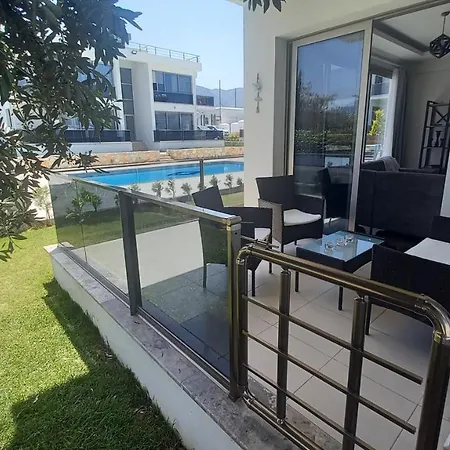 2+1 Luxury Flat In A Site With 2 Swimming Pools *