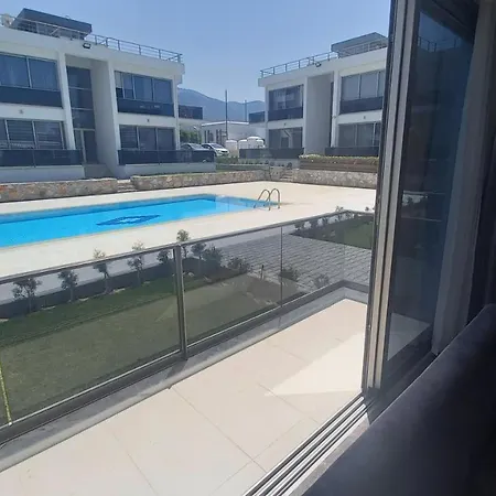2+1 Luxury Flat In A Site With 2 Swimming Pools *