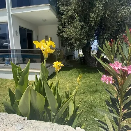 Apartman 2+1 Luxury Flat In A Site With 2 Swimming Pools Kerínia
