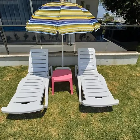 2+1 Luxury Flat In A Site With 2 Swimming Pools Apartman *
